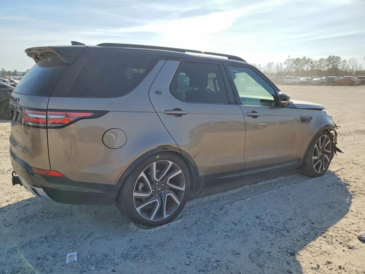 2017 LAND ROVER Discovery
