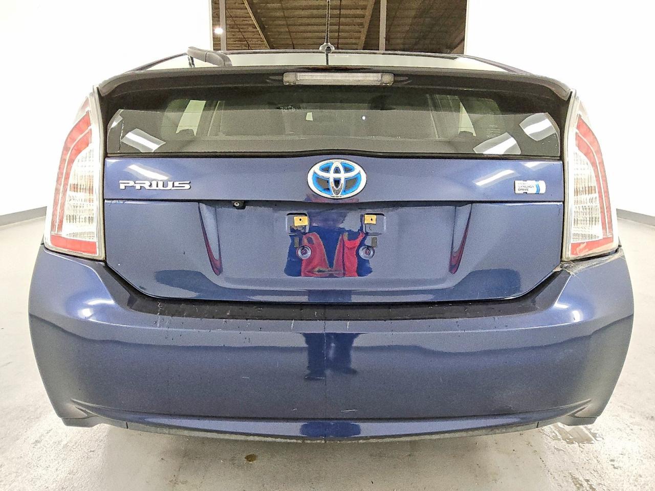 2015 TOYOTA PRIUS