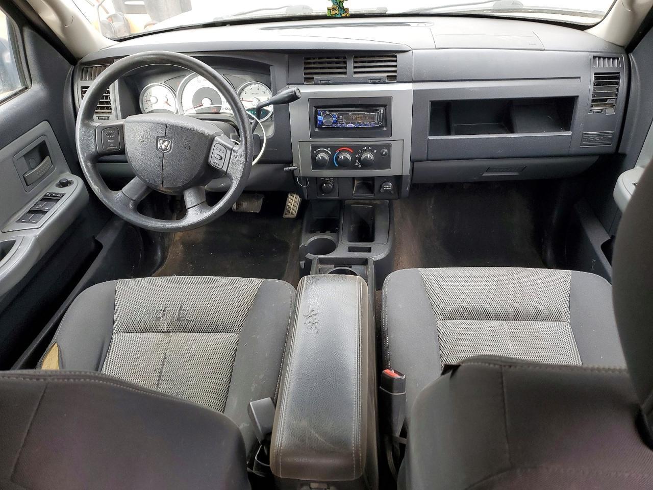 2008 DODGE Dakota
