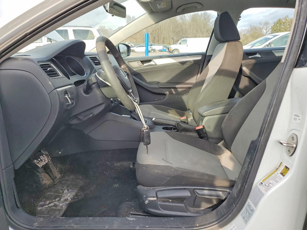 2017 VOLKSWAGEN JETTA