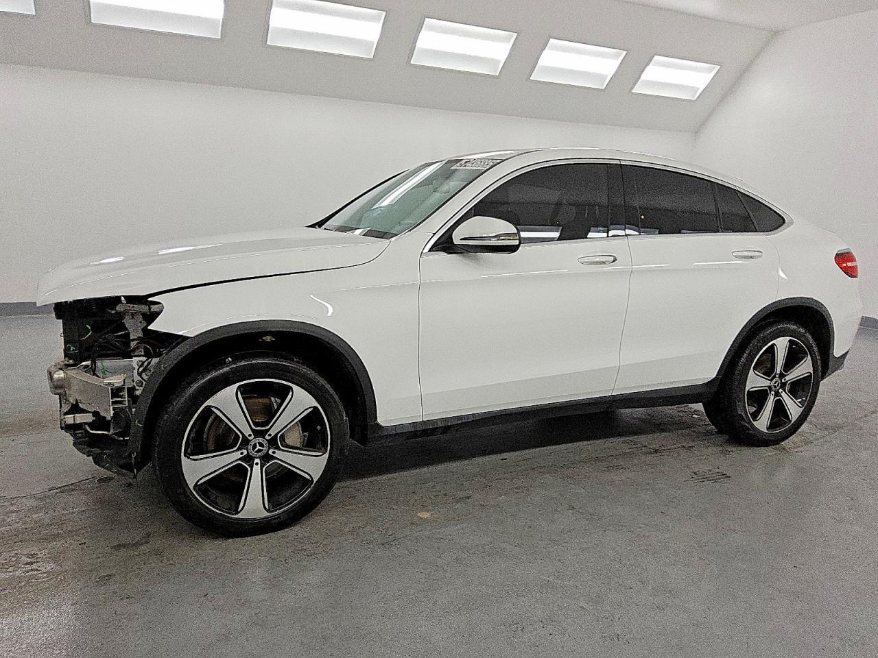 2017 MERCEDES-BENZ GLC-Class