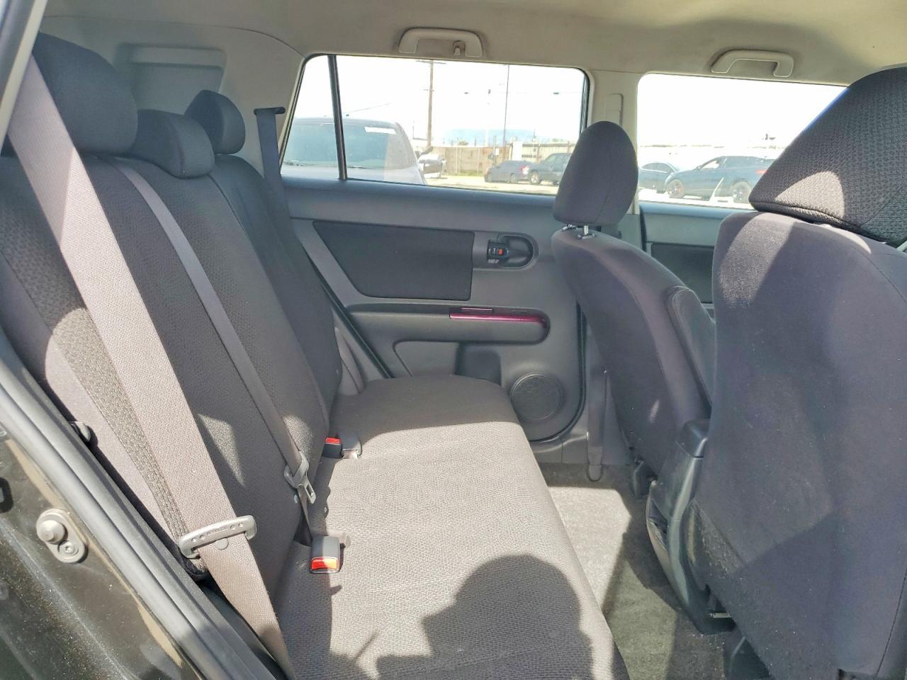 2008 SCION xB
