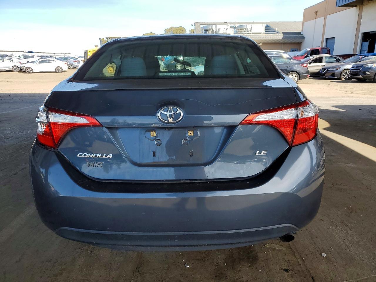 2015 TOYOTA COROLLA