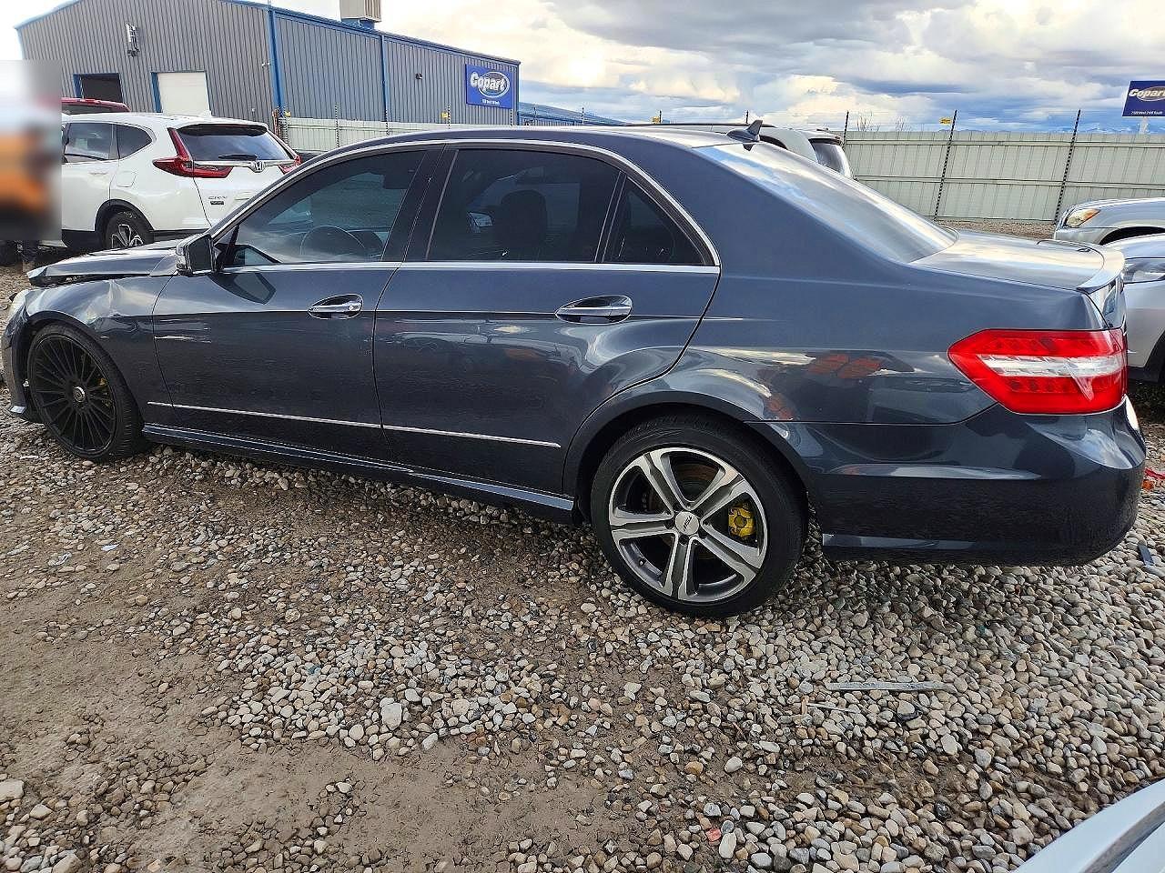 2011 MERCEDES-BENZ E-Class