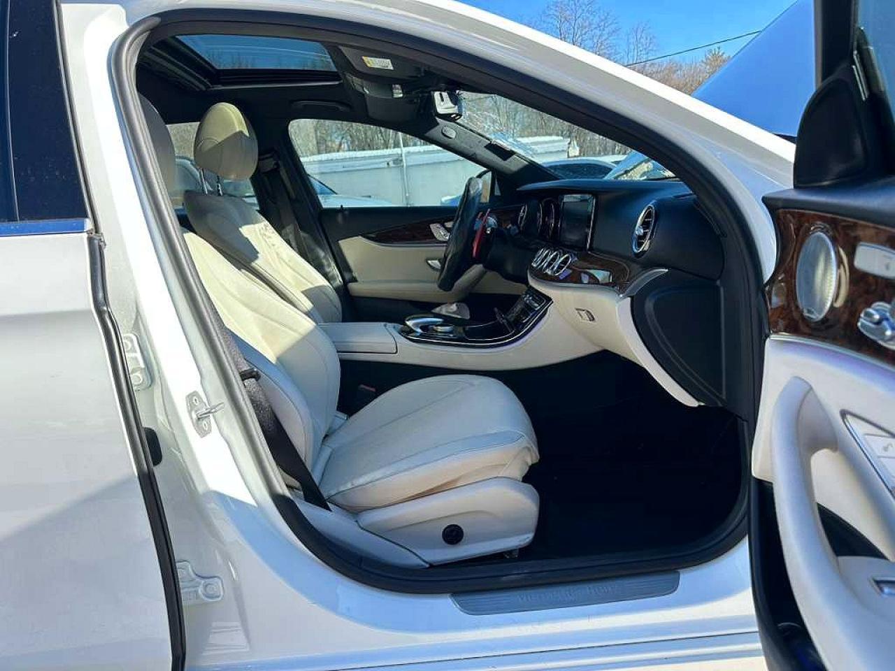 2017 MERCEDES-BENZ E-Class