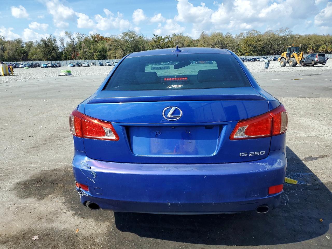2013 LEXUS IS 250