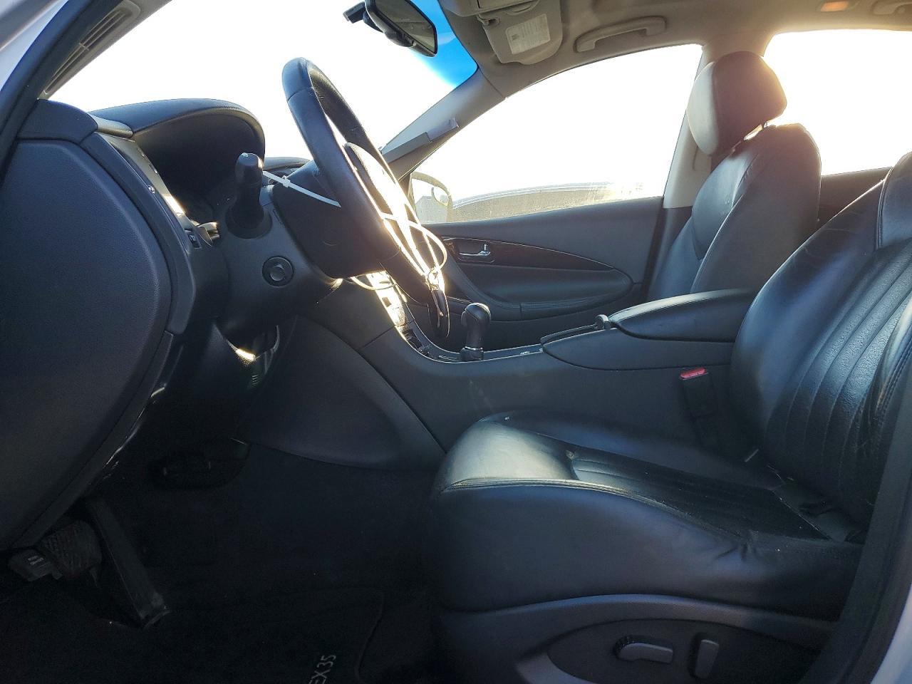 2011 INFINITI EX35