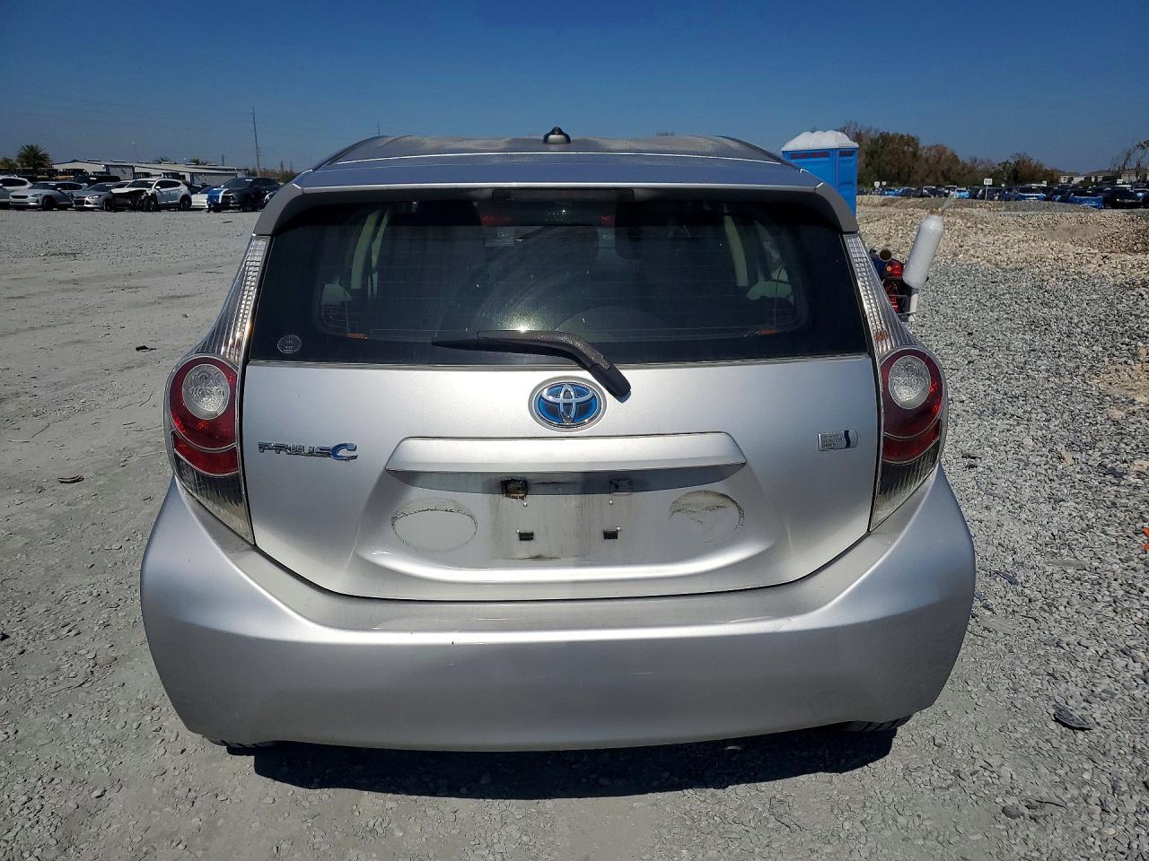 2013 TOYOTA Prius c