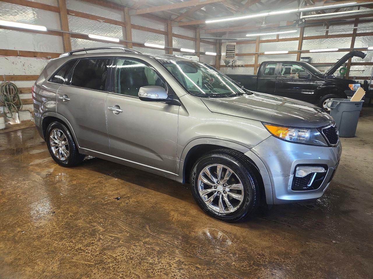 2013 KIA SORENTO