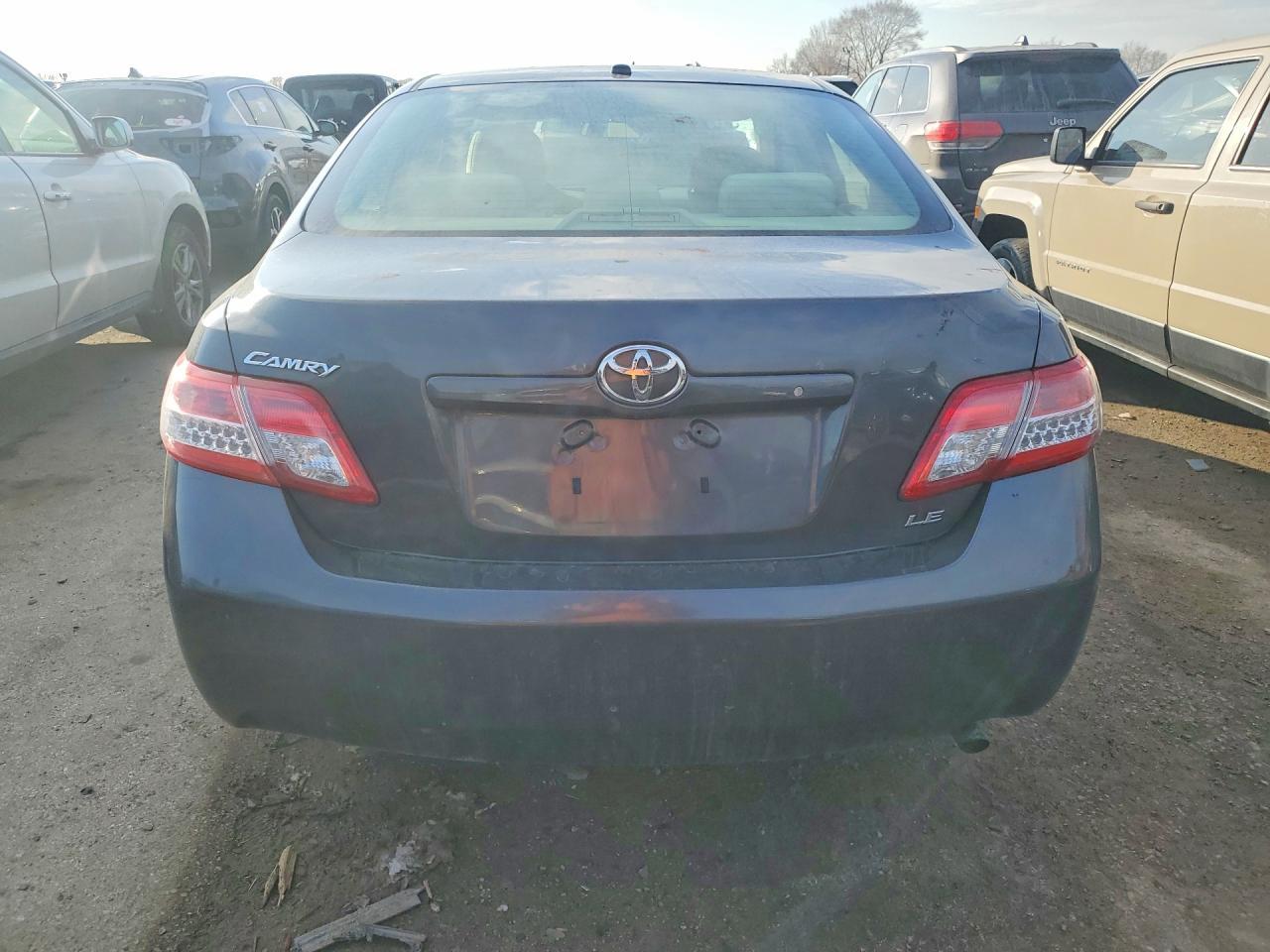 2011 TOYOTA CAMRY