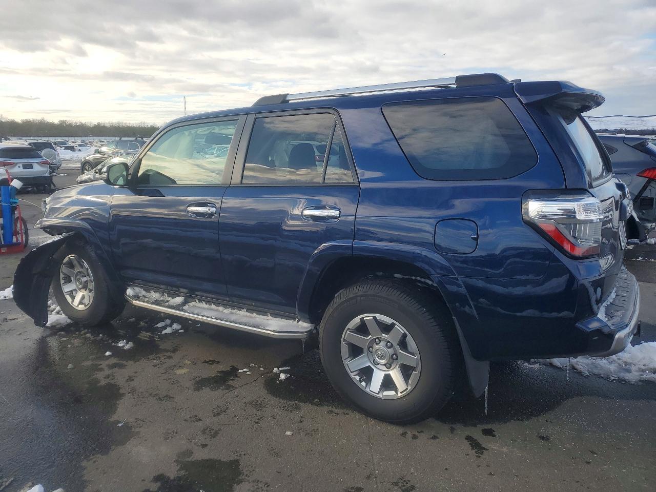 2016 TOYOTA 4Runner
