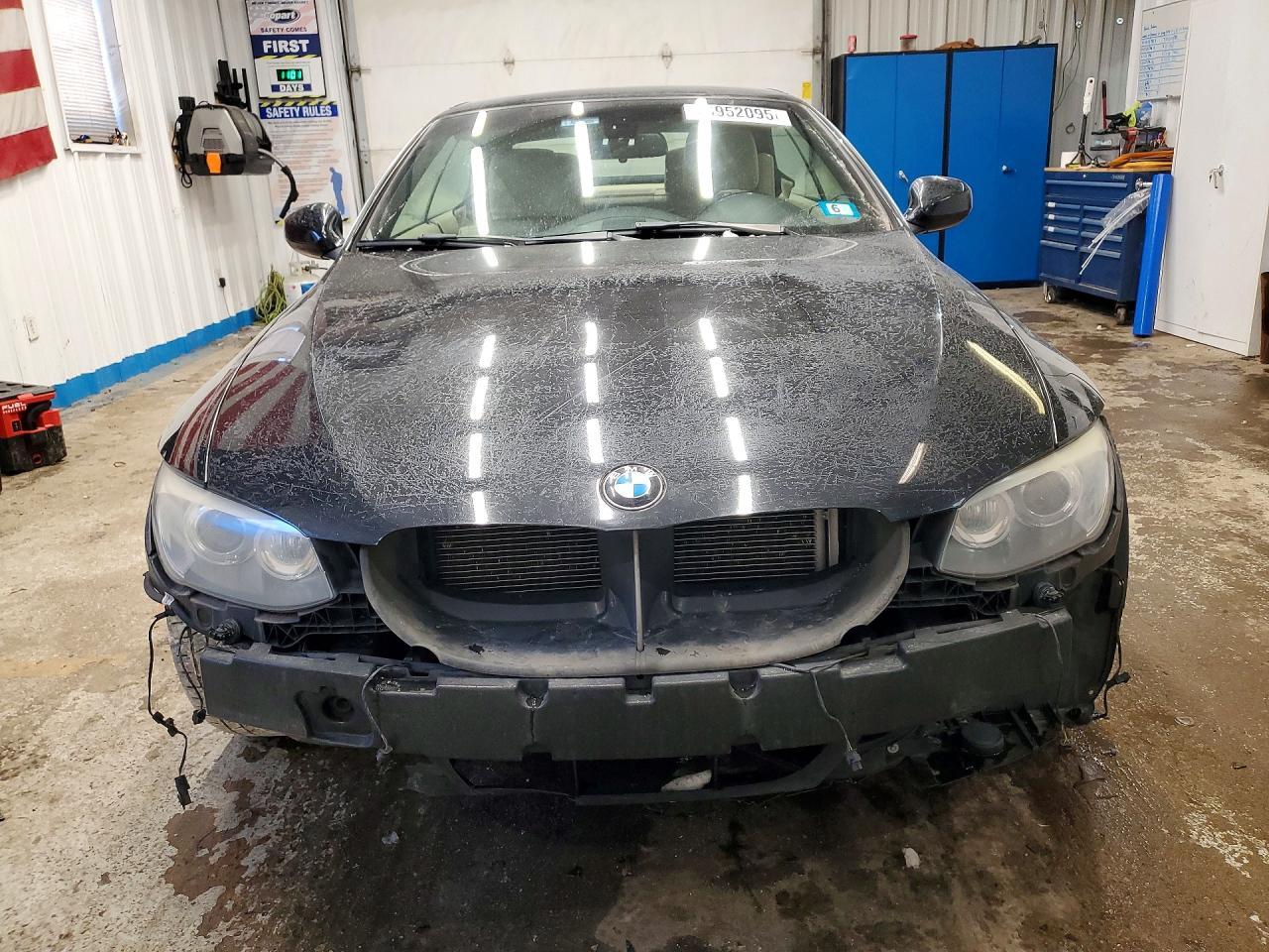 2011 BMW 3 SERIES