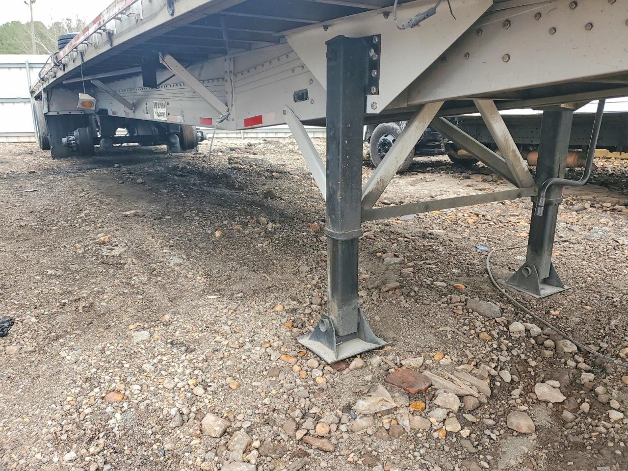 2007 REITNOUER Flatbed Trailer