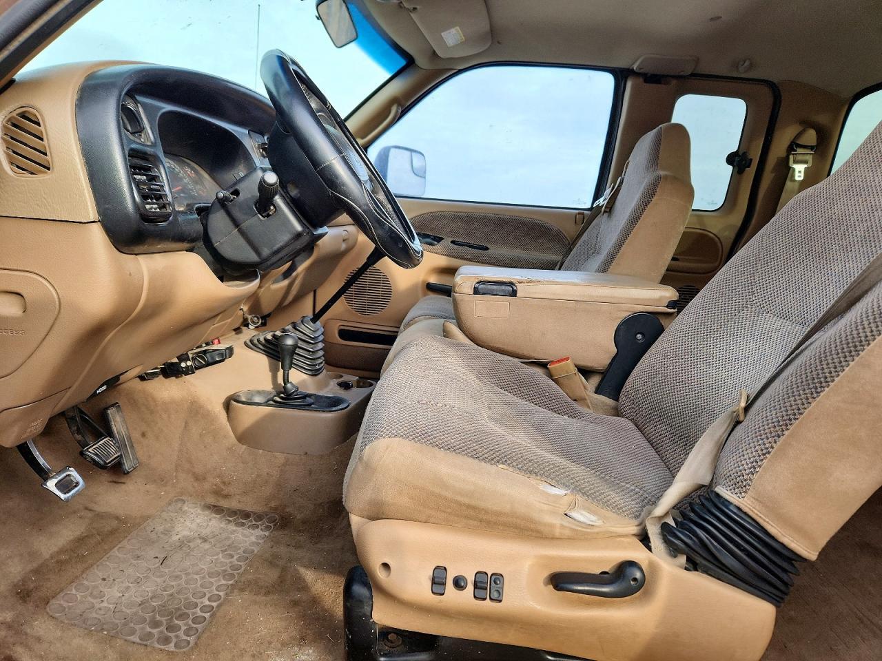 2001 DODGE Ram 2500