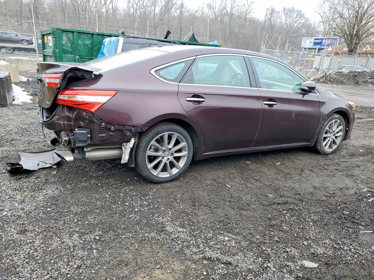 2015 TOYOTA Avalon