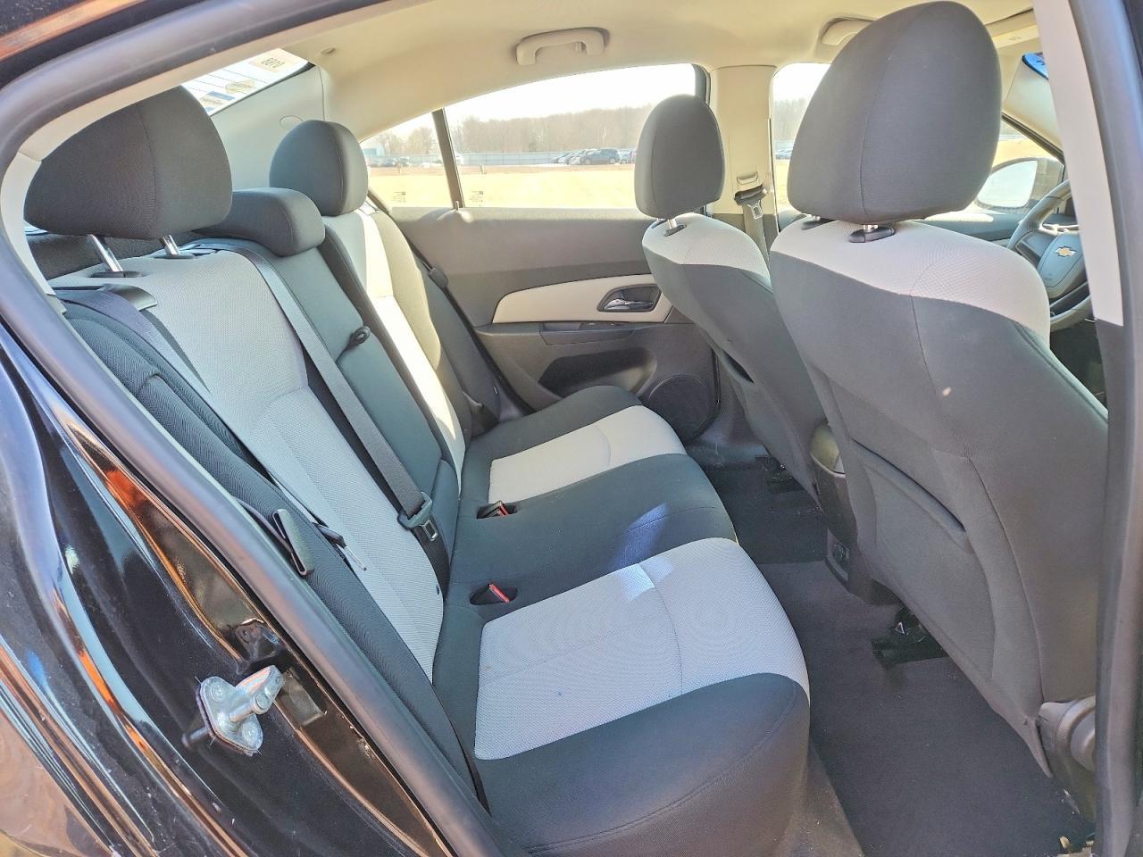 2011 CHEVROLET CRUZE