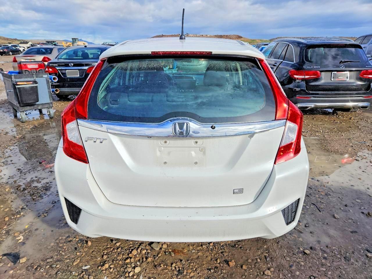 2015 HONDA FIT