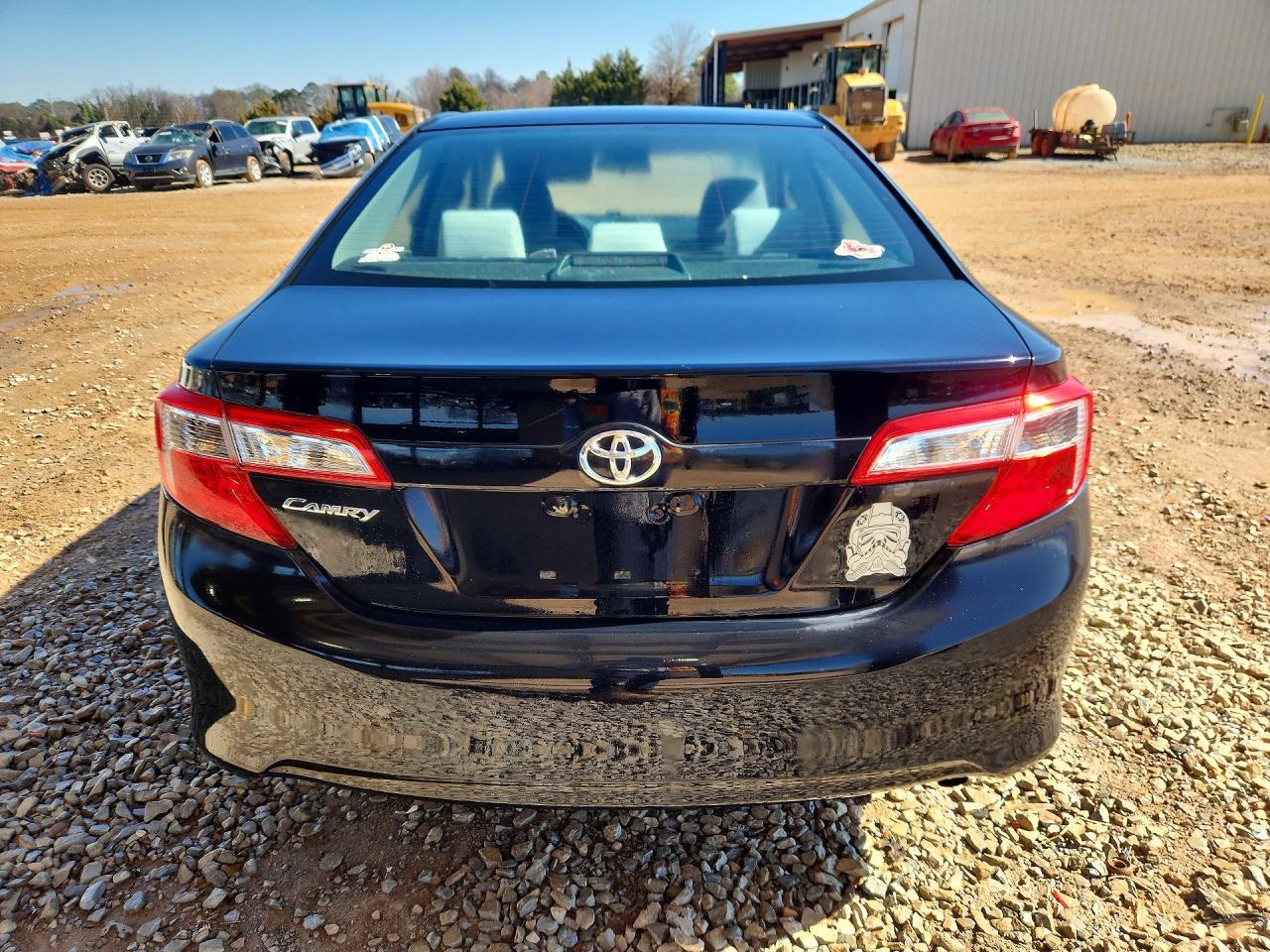 2013 TOYOTA CAMRY