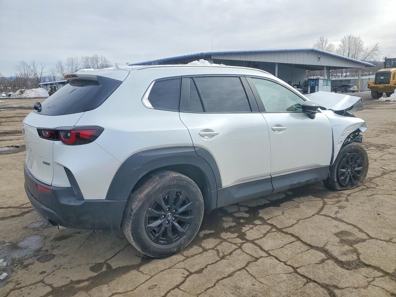 2025 MAZDA CX-50