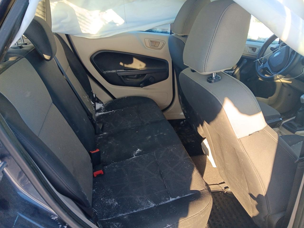 2012 FORD Fiesta