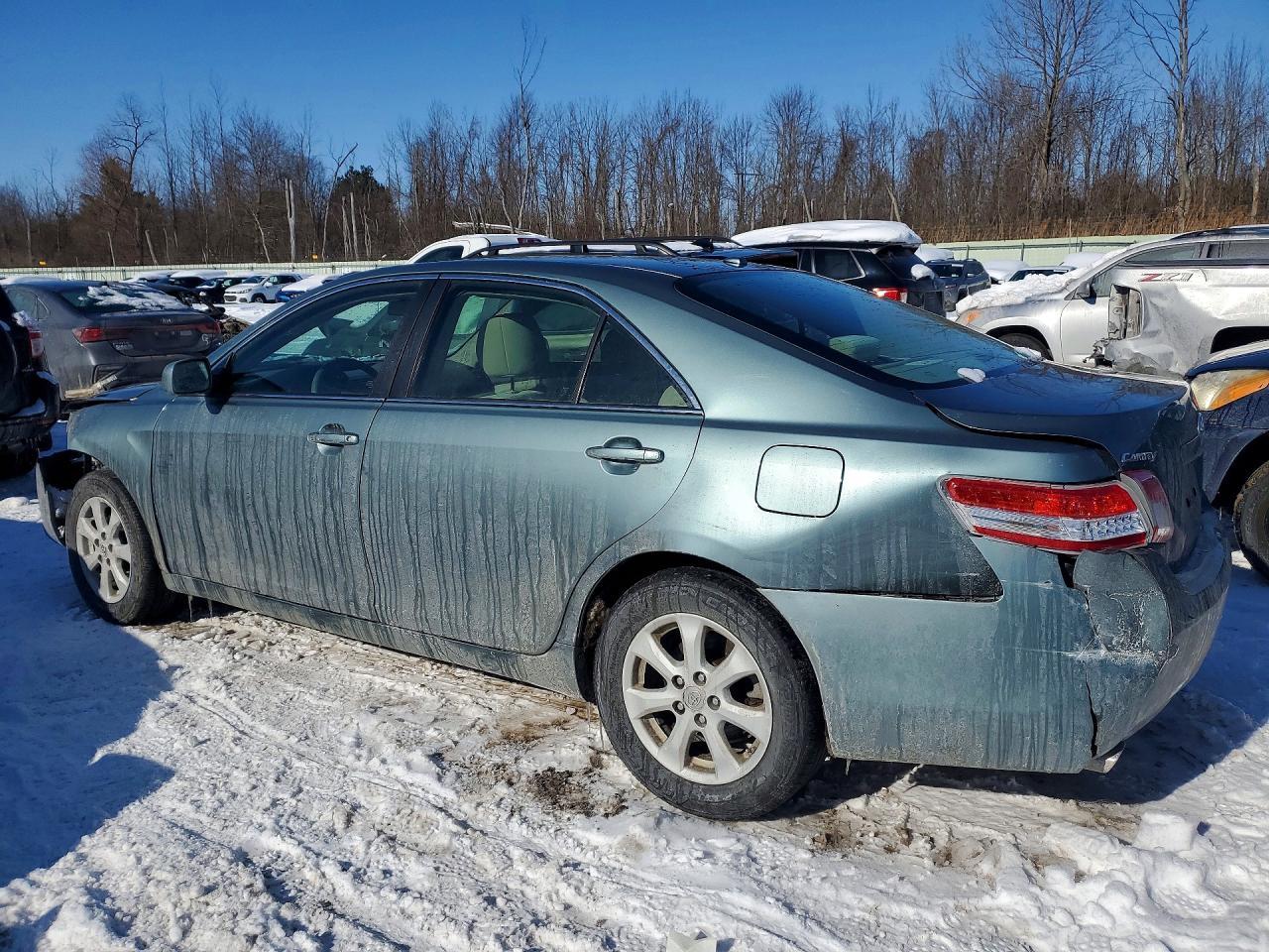 2010 TOYOTA CAMRY