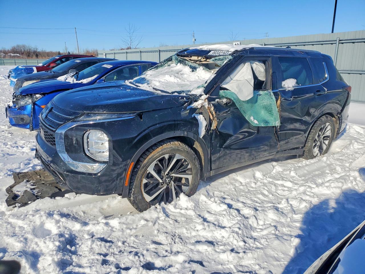 2023 MITSUBISHI outlander