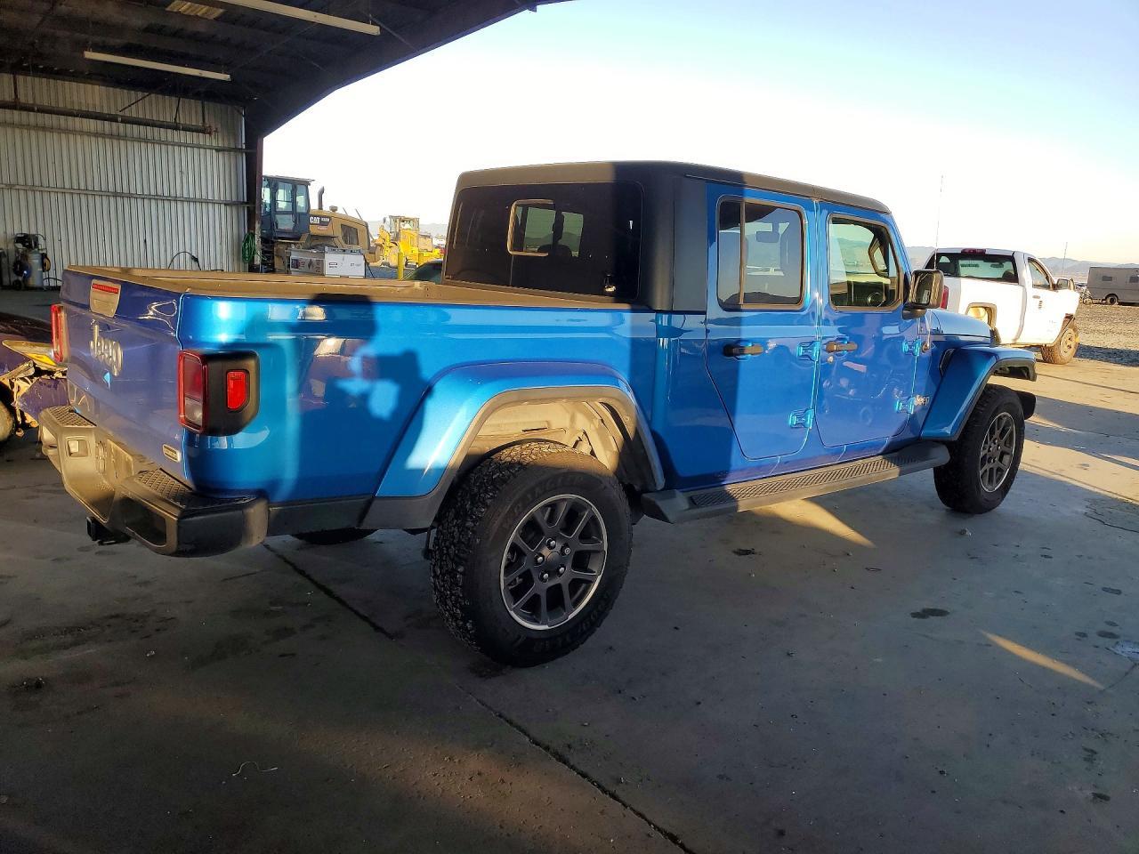2020 JEEP Gladiator