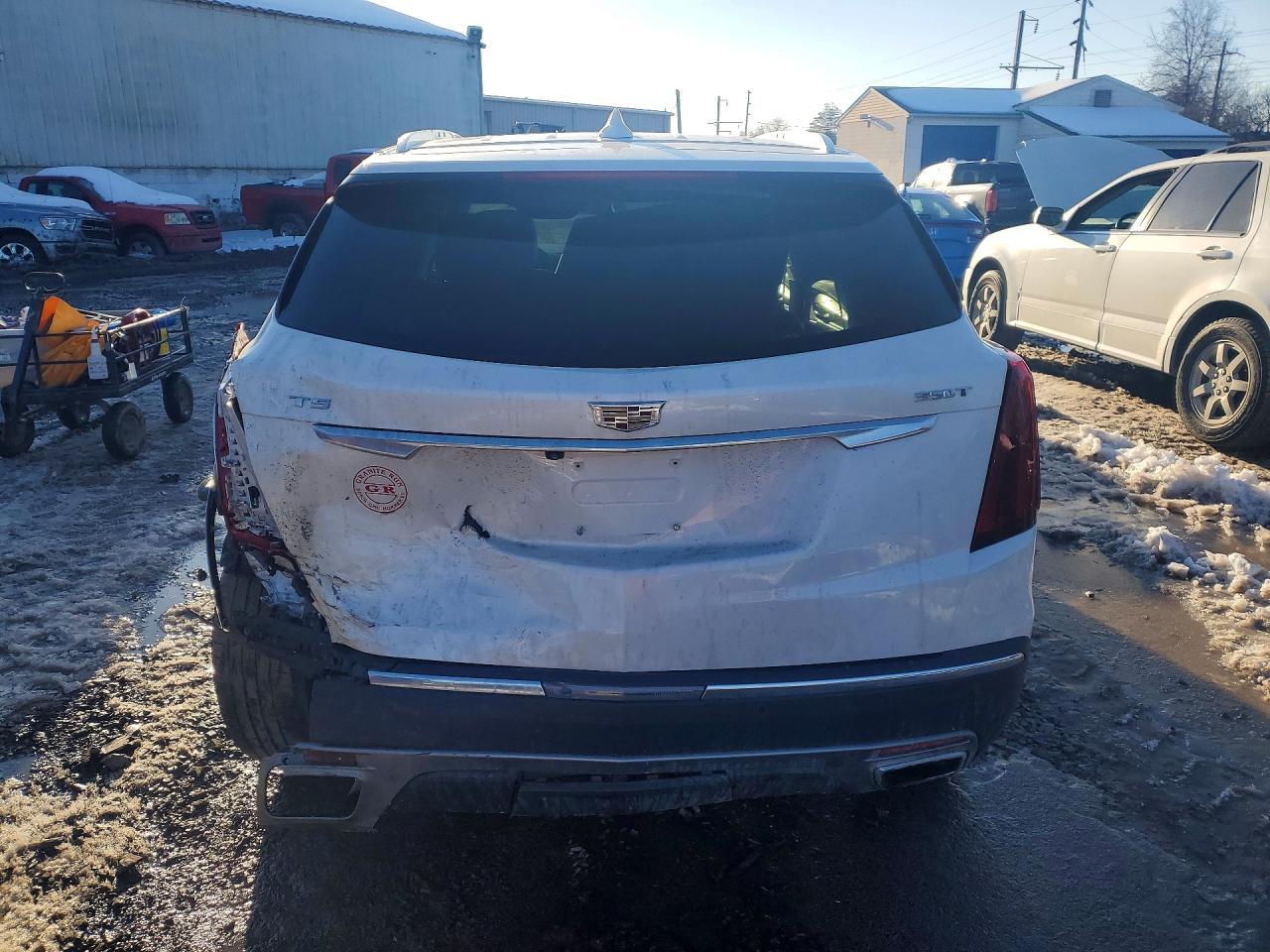 2023 CADILLAC XT5