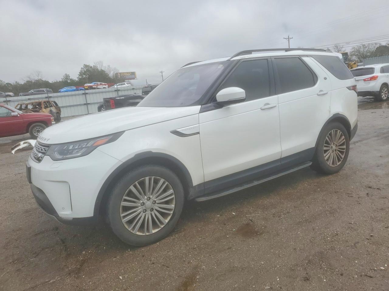 2019 LAND ROVER Discovery