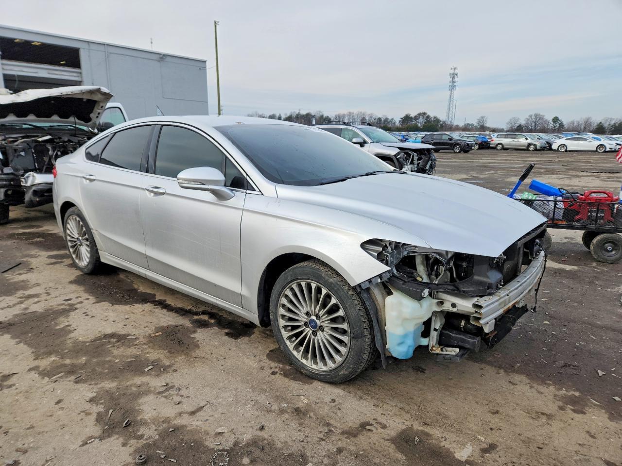 2016 FORD FUSION