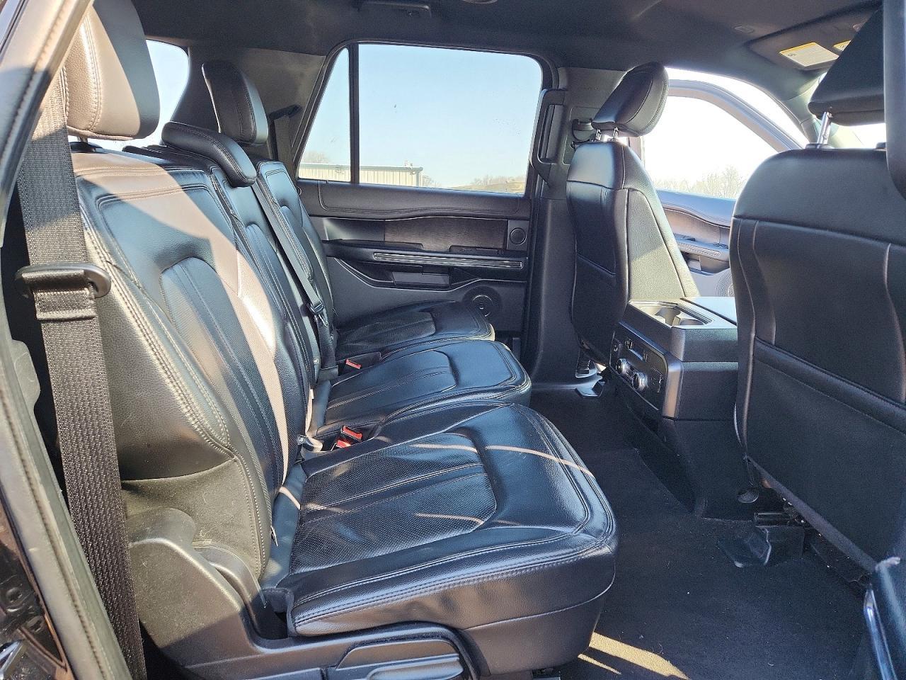 2021 FORD Expedition