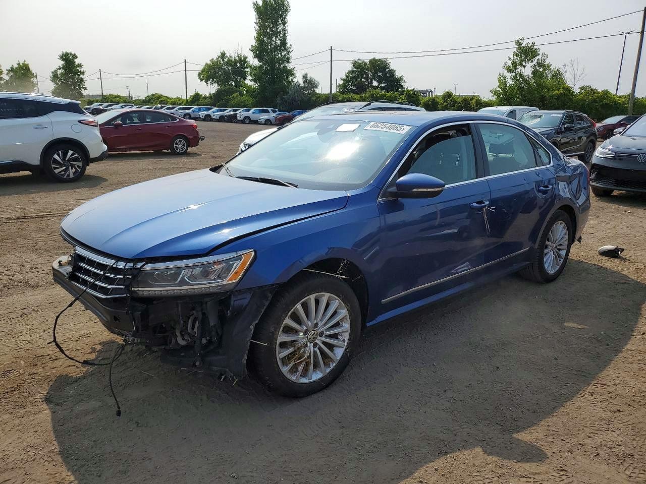 2017 VOLKSWAGEN Passat
