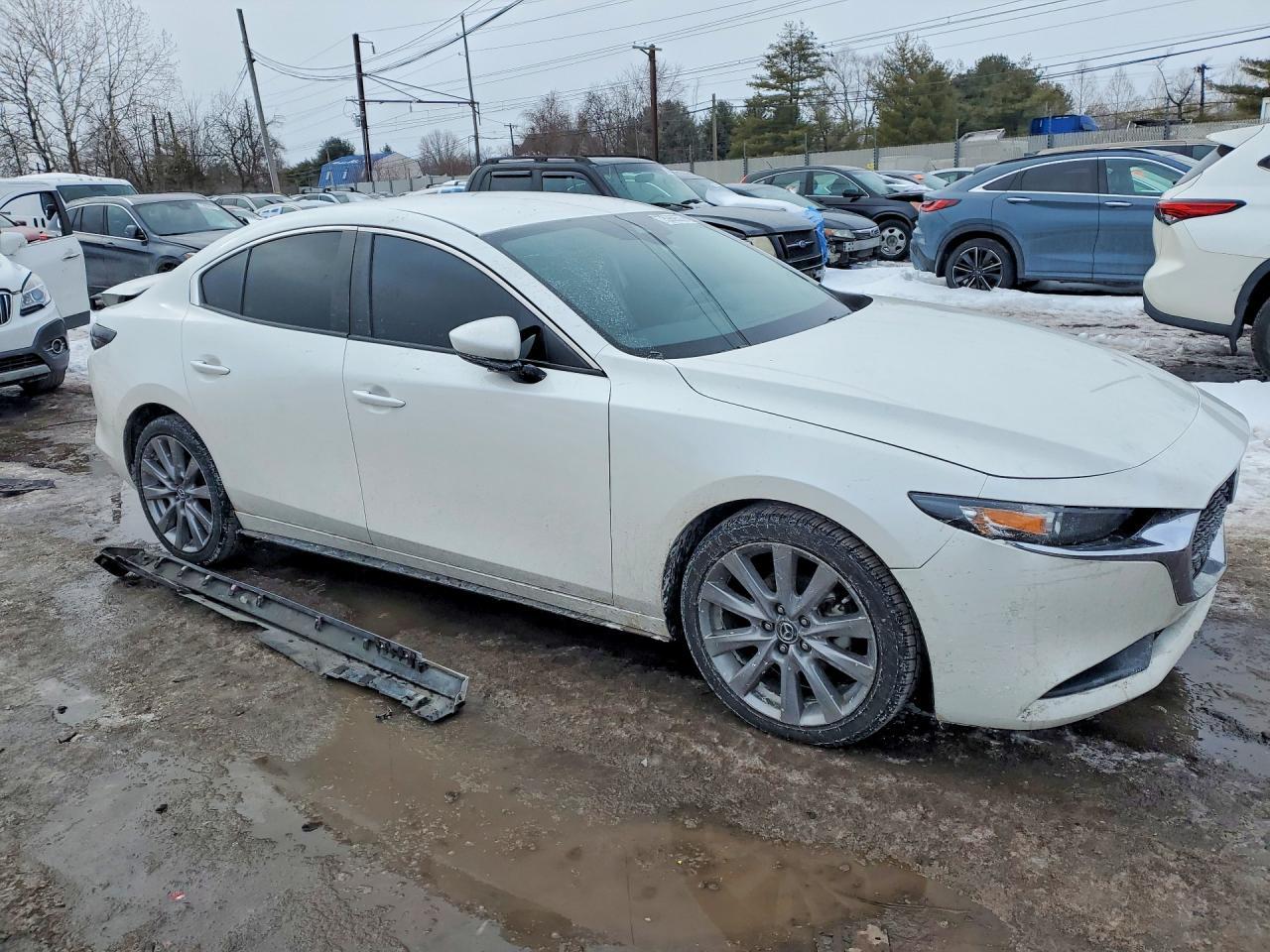 2022 MAZDA 3