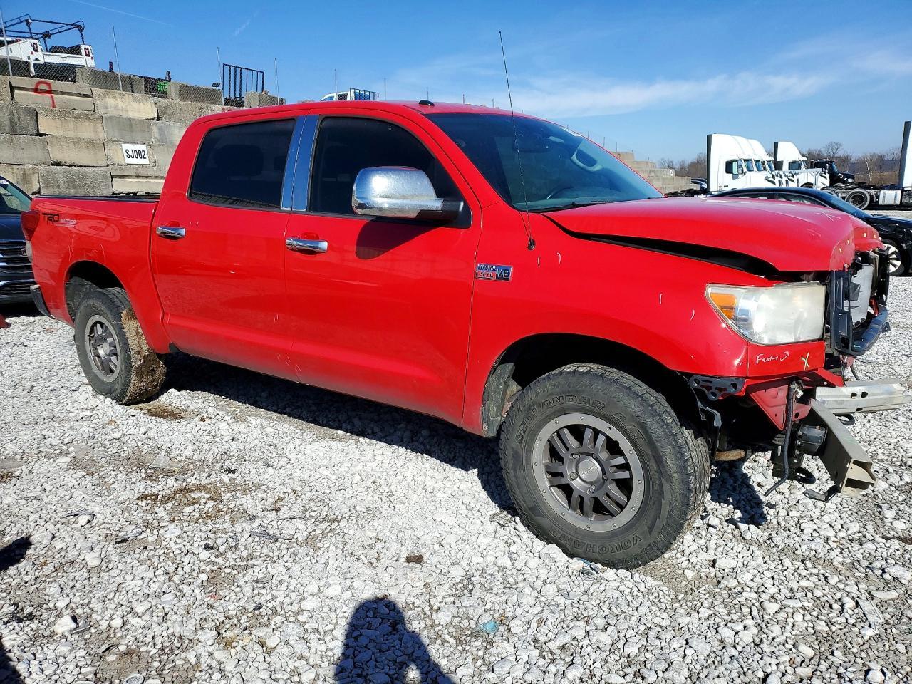 2012 TOYOTA TUNDRA