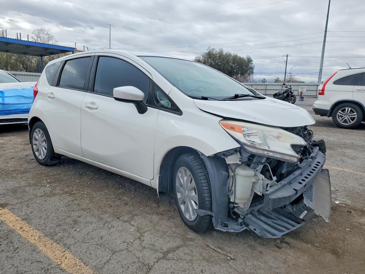 2016 NISSAN Versa Note