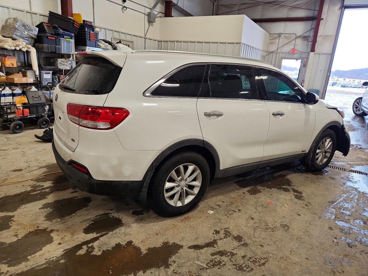 2017 KIA SORENTO