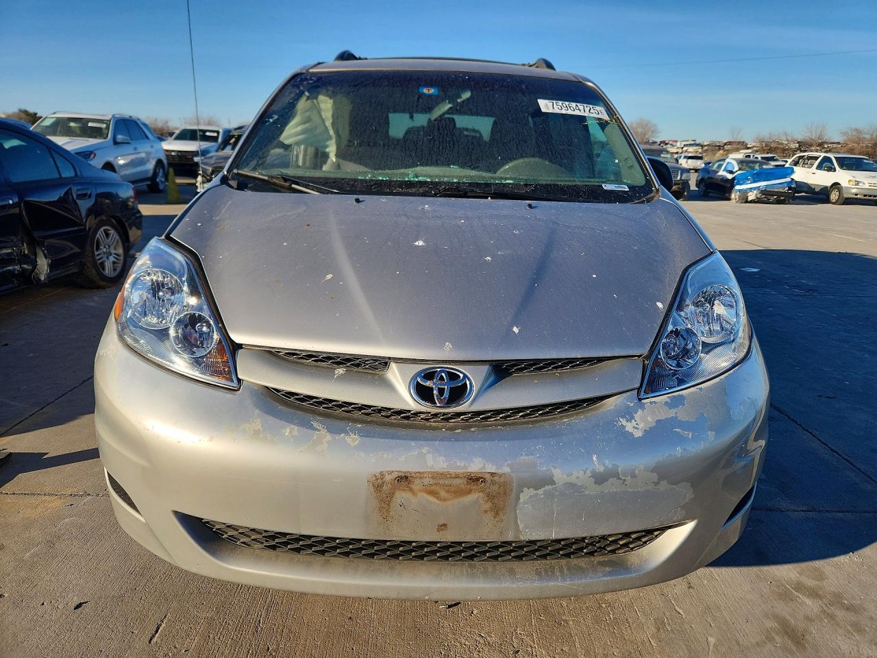 2006 TOYOTA SIENNA