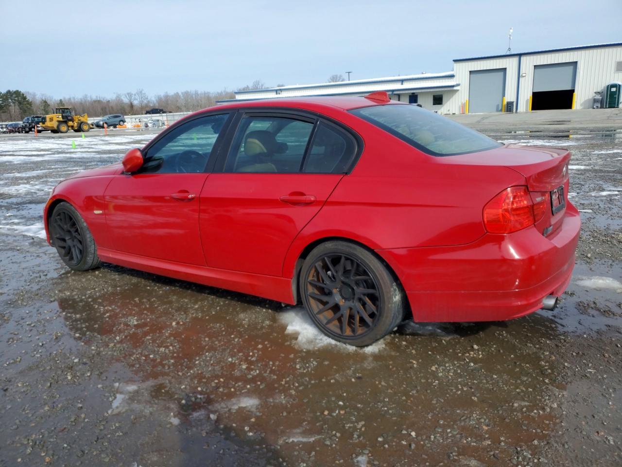 2011 BMW 3 SERIES