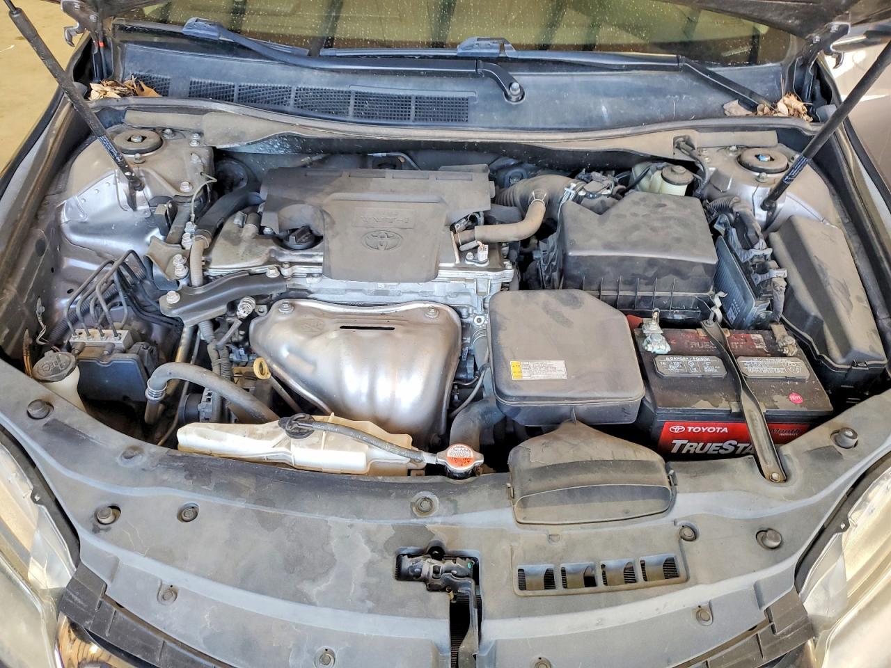2016 TOYOTA CAMRY