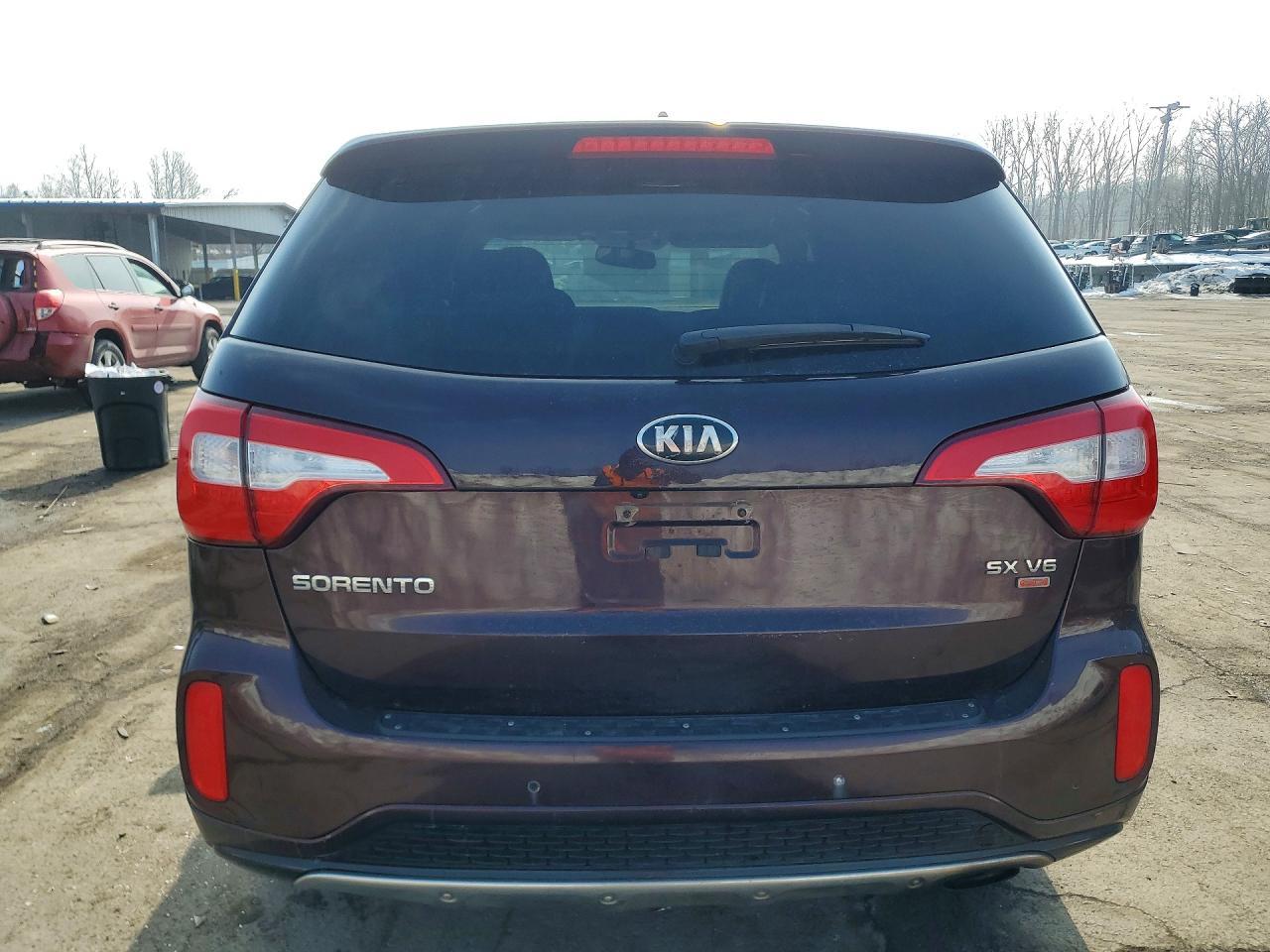 2014 KIA SORENTO