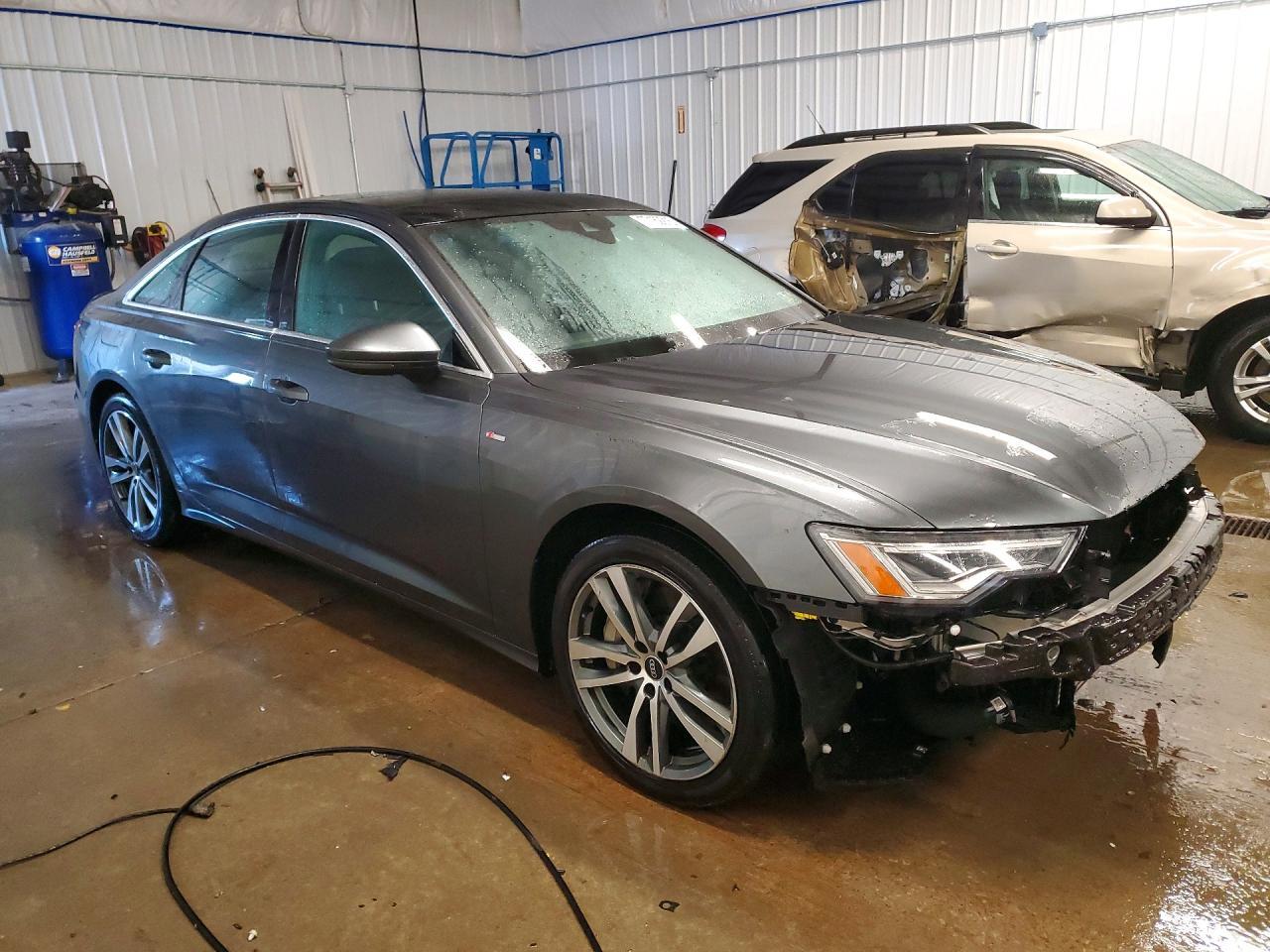 2021 AUDI A6