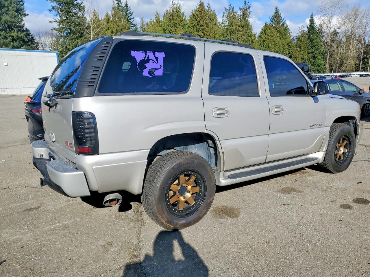 2004 GMC Yukon