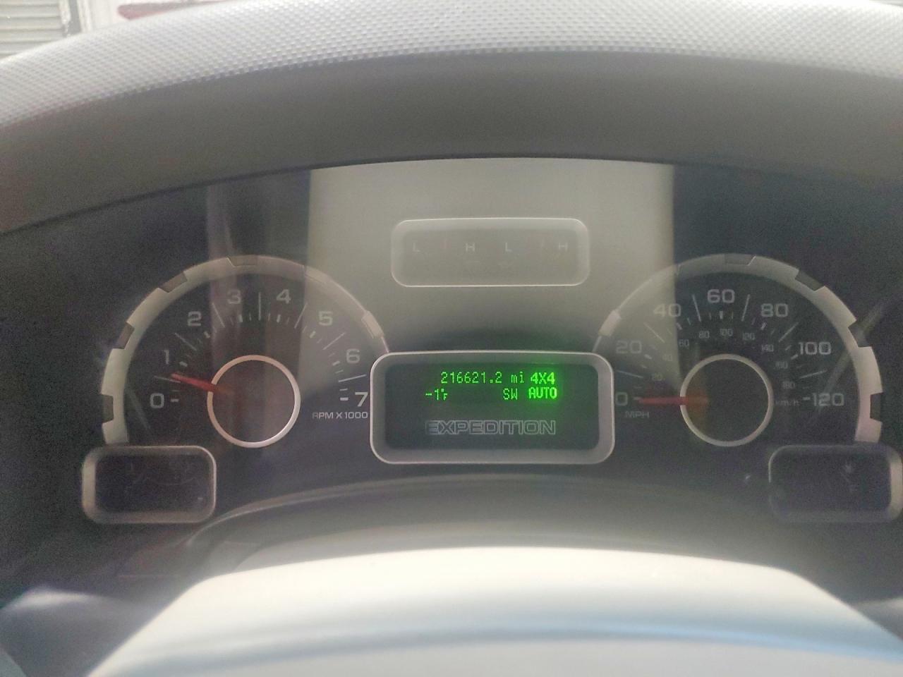 2014 FORD Expedition