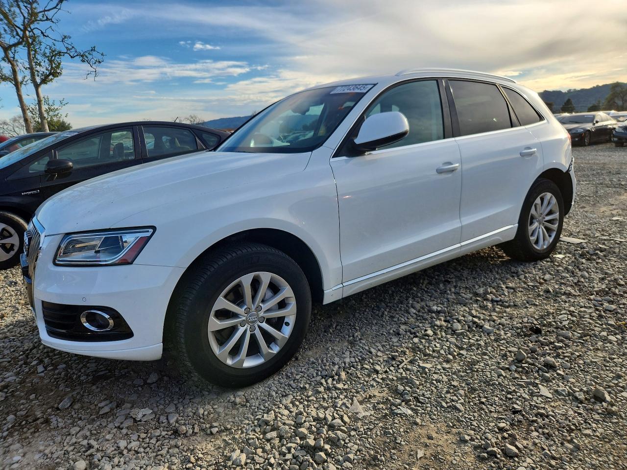 2015 AUDI Q5