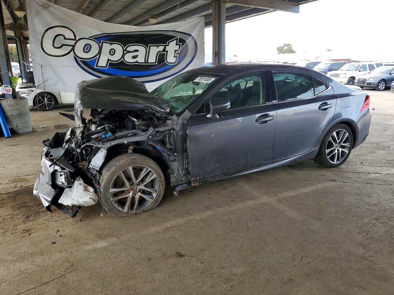 2019 LEXUS IS 300