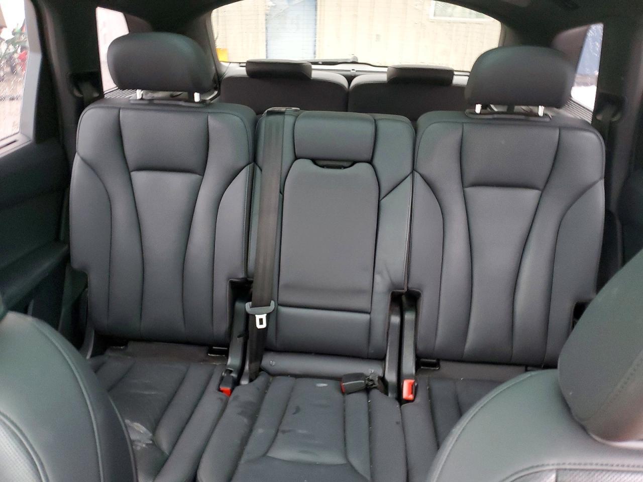 2021 AUDI Q7