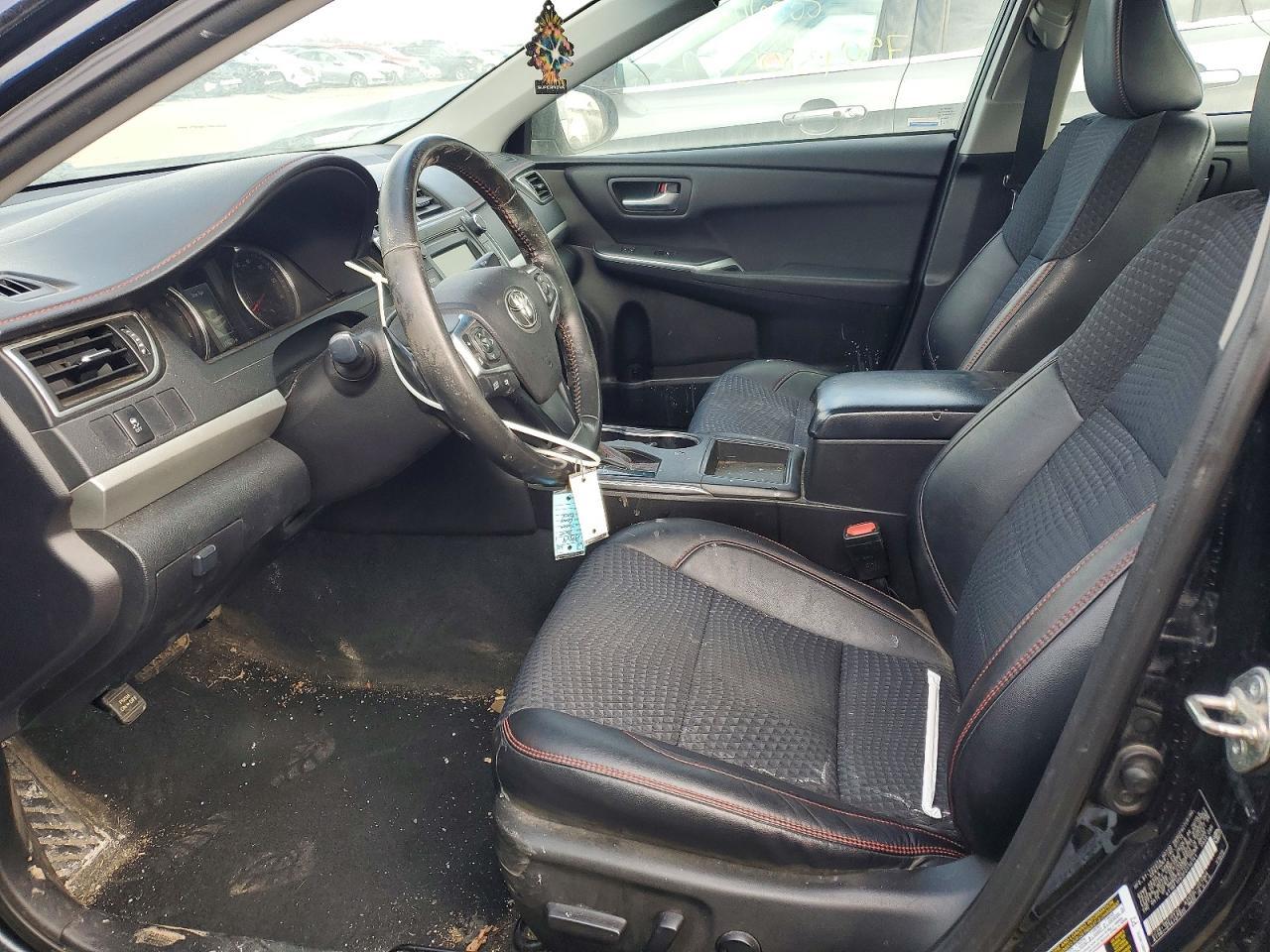 2015 TOYOTA CAMRY