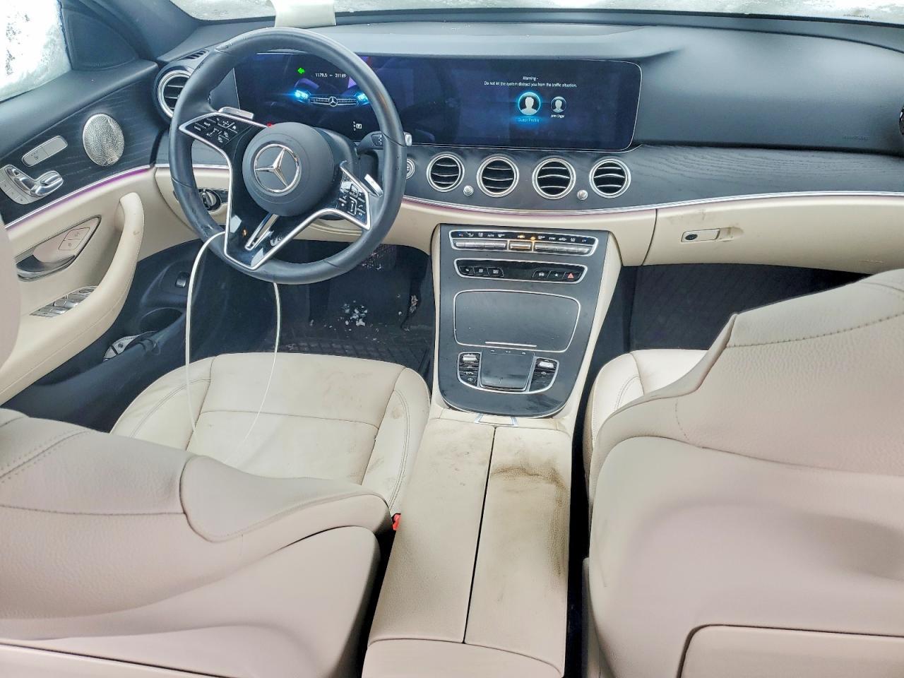 2022 MERCEDES-BENZ E-Class