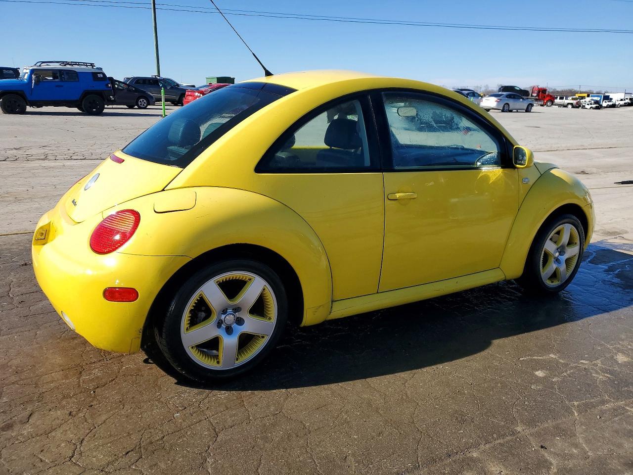 2002 VOLKSWAGEN Beetle