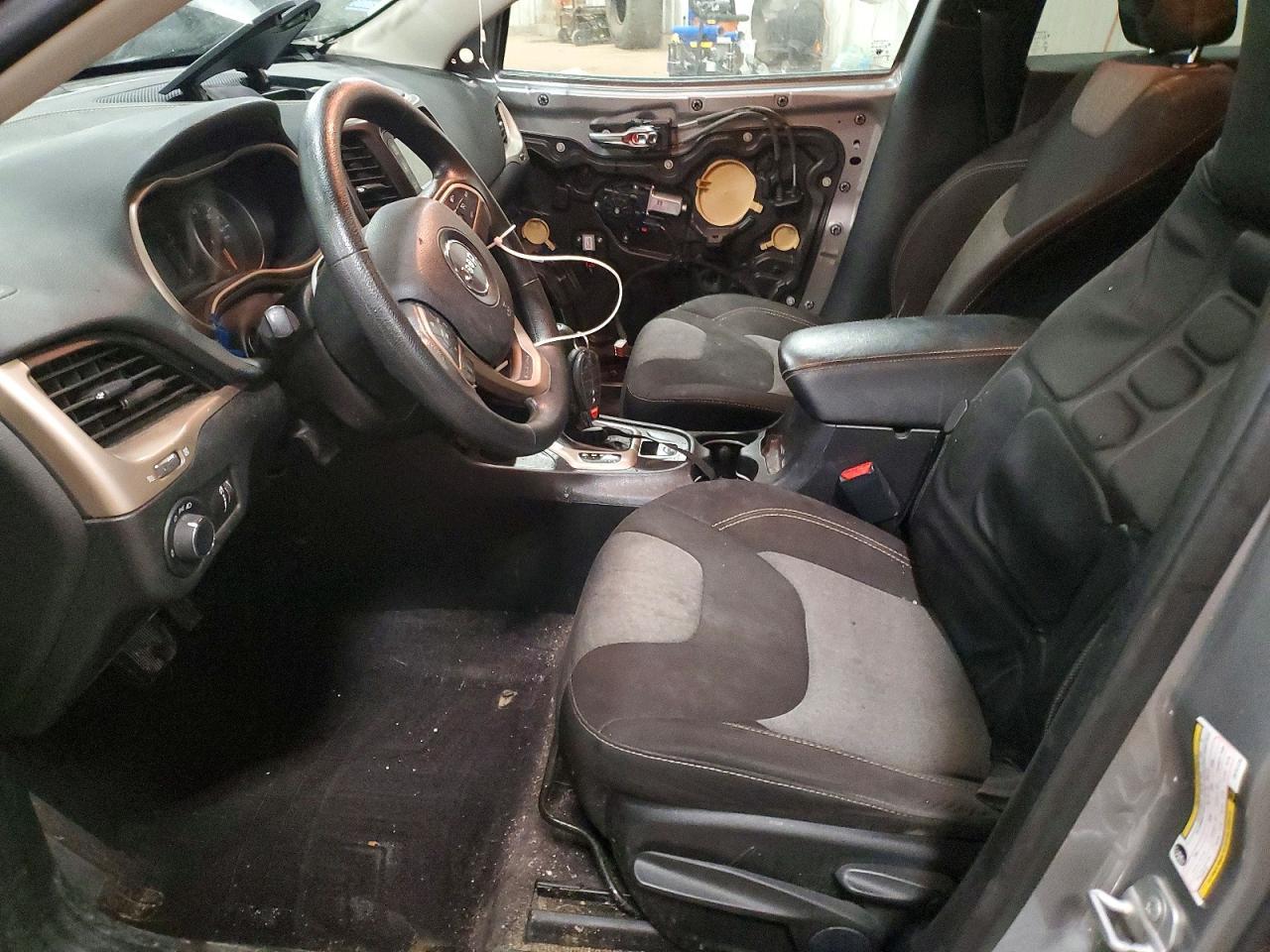 2016 JEEP CHEROKEE
